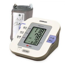 欧姆龙家用血压计 精准监测，守护家庭健康